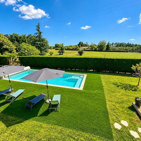 Superbe Chai Renove Avec Piscine En Perigord Villa